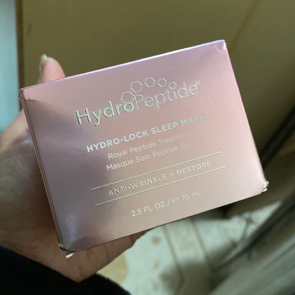 Hydro-Lock Sleep Mask - Picture 4 of 4